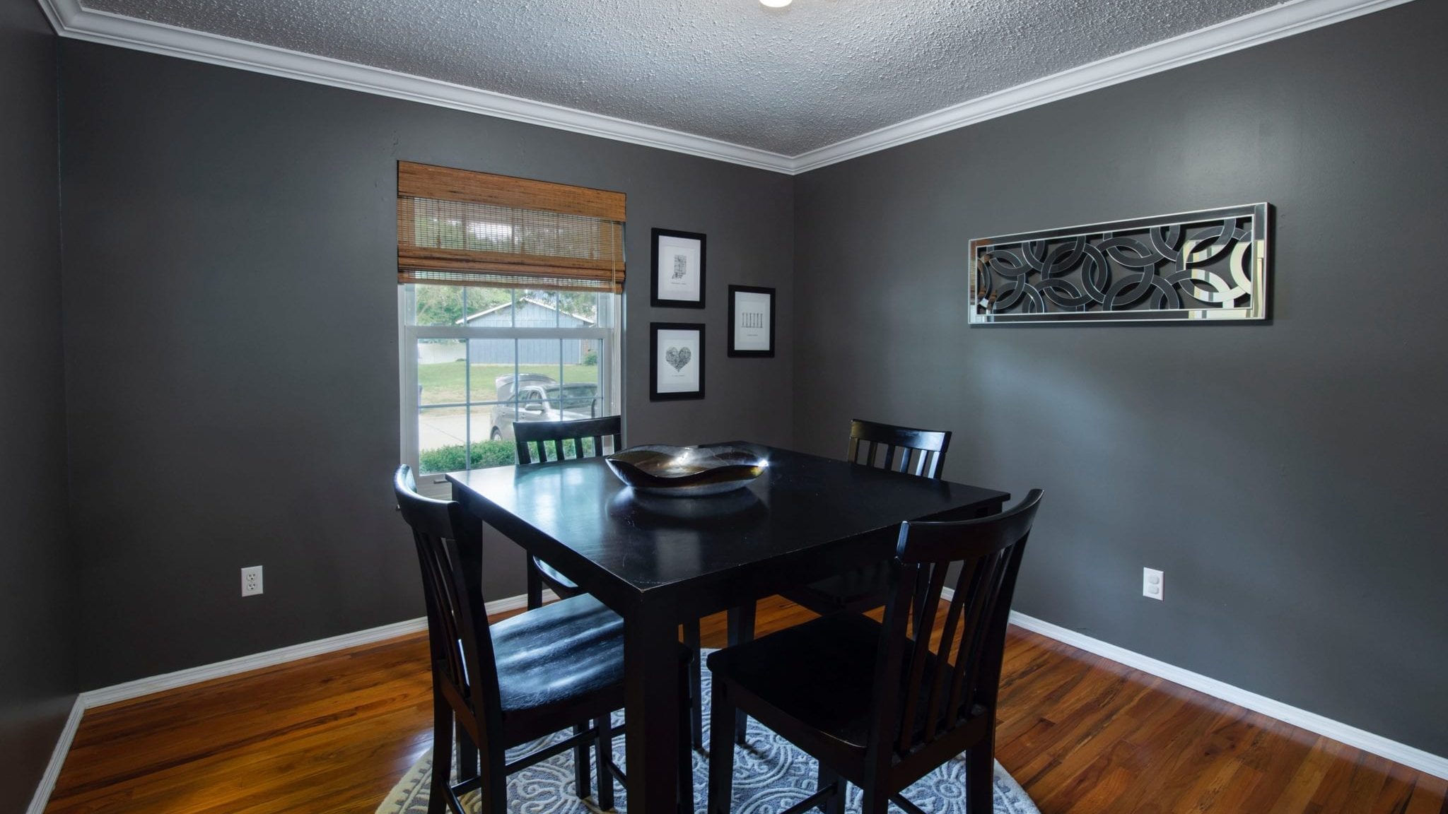 chairs-contemporary-daylight-1439711